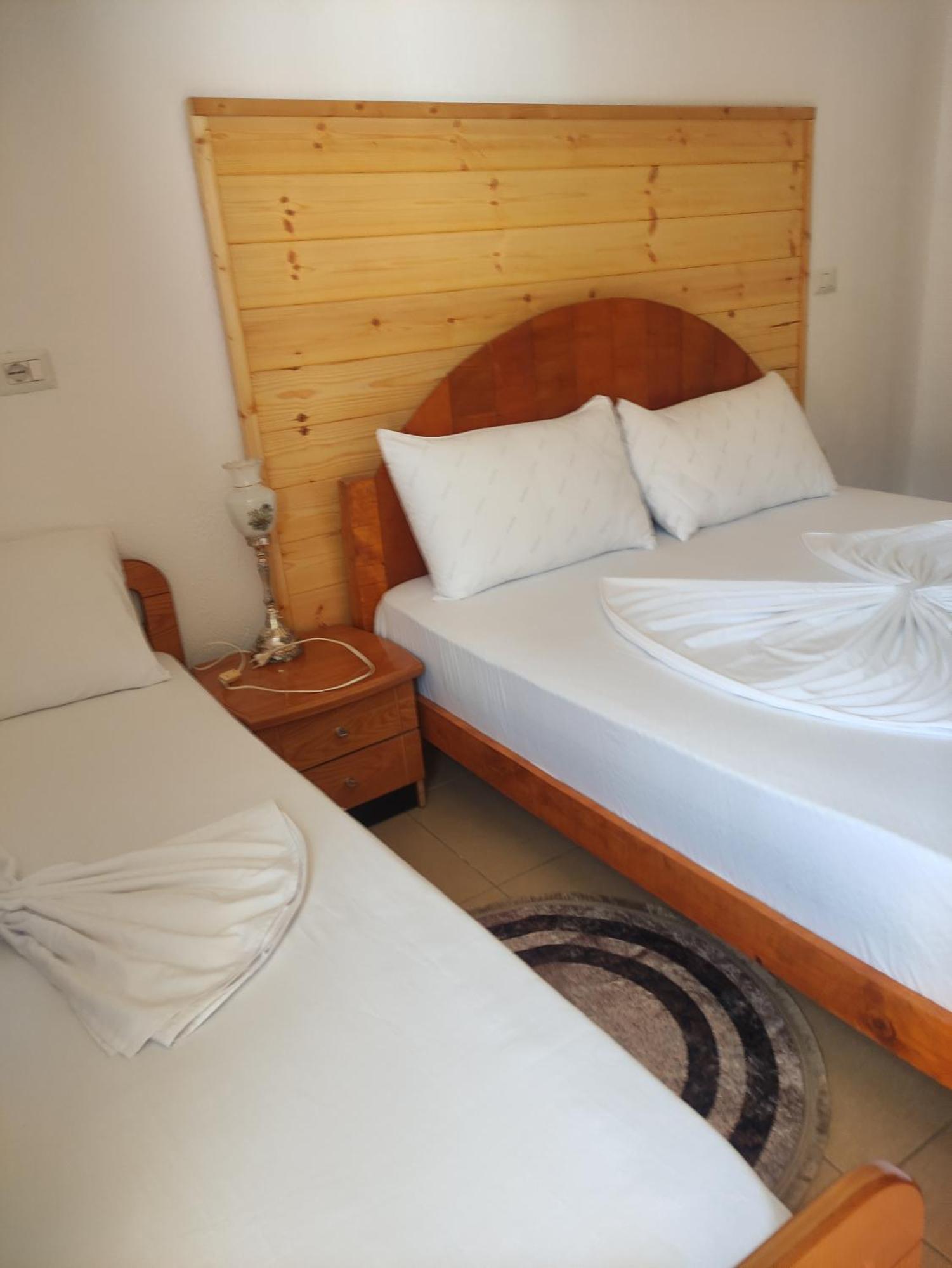 Erda Lakeside Guesthouse Lini Habitación foto
