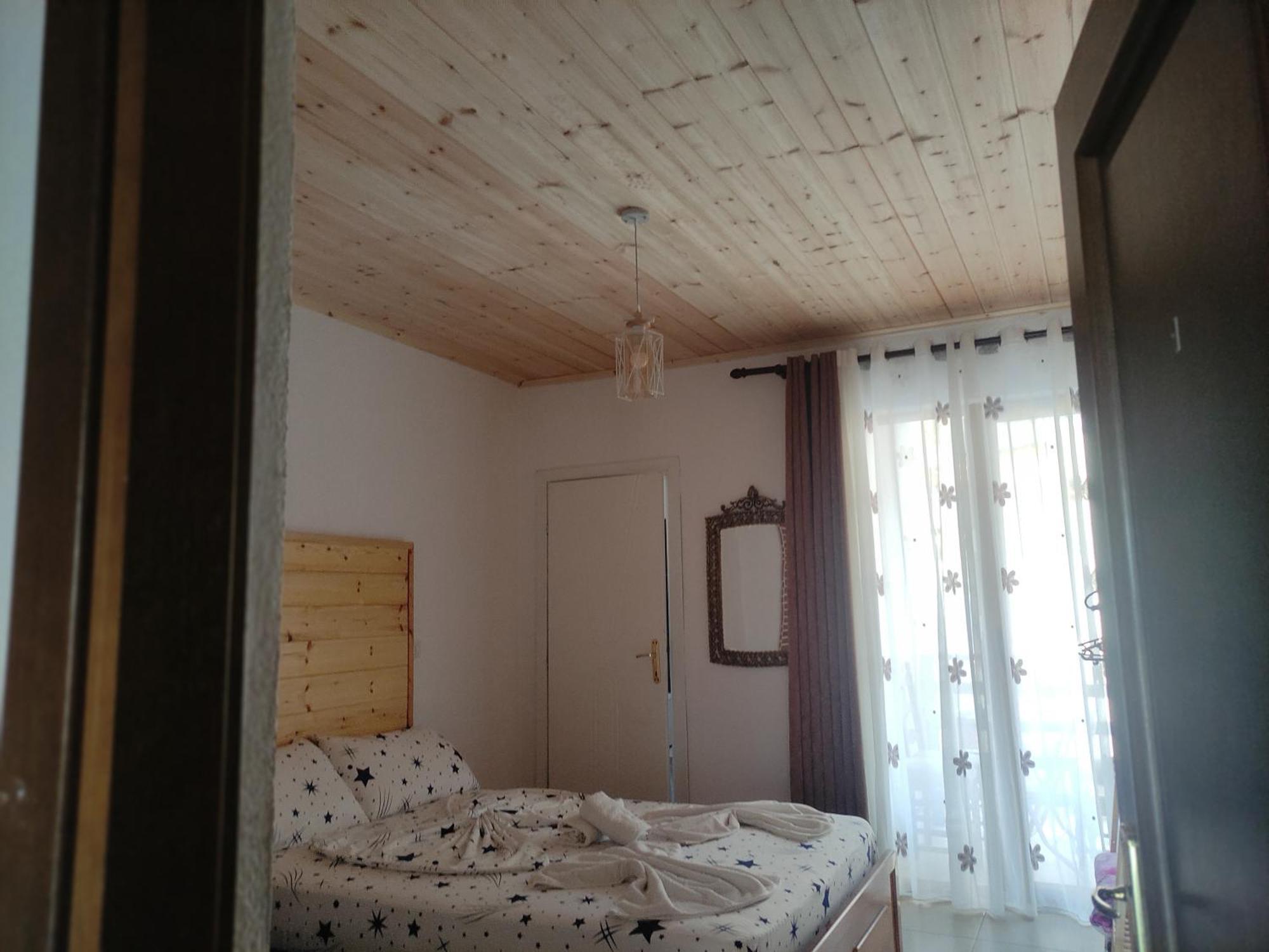 Erda Lakeside Guesthouse Lini Habitación foto