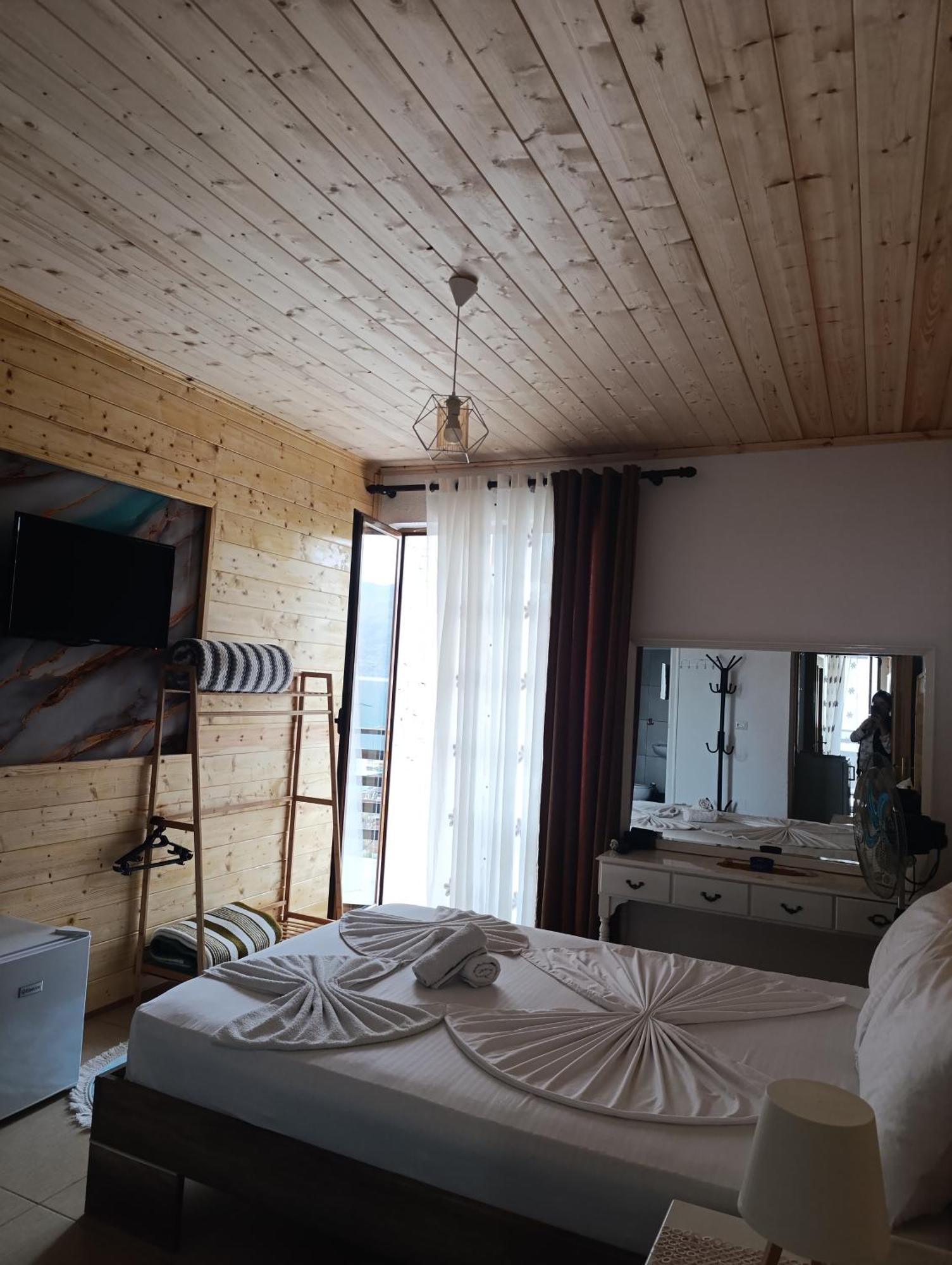 Erda Lakeside Guesthouse Lini Habitación foto