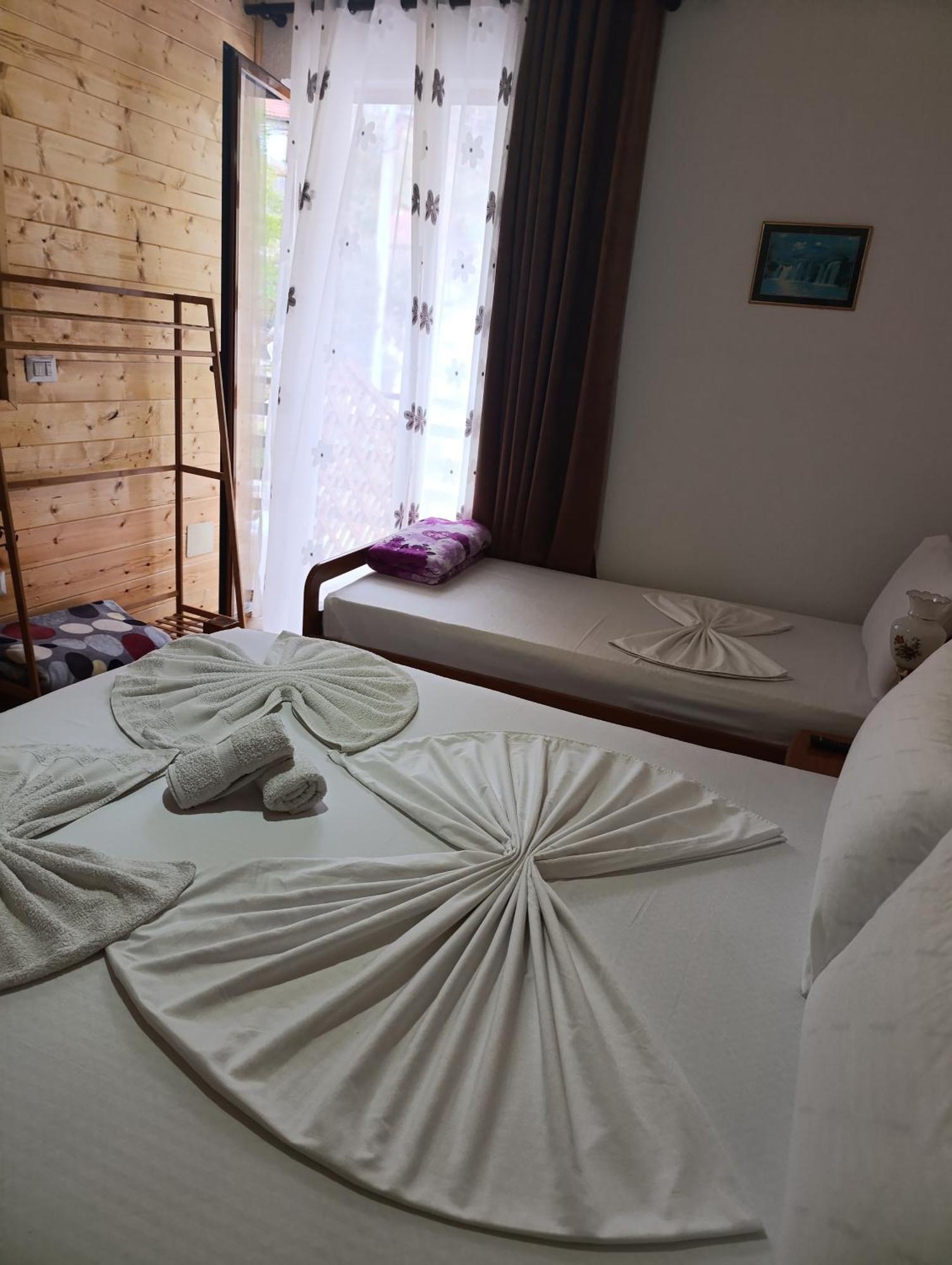 Erda Lakeside Guesthouse Lini Habitación foto