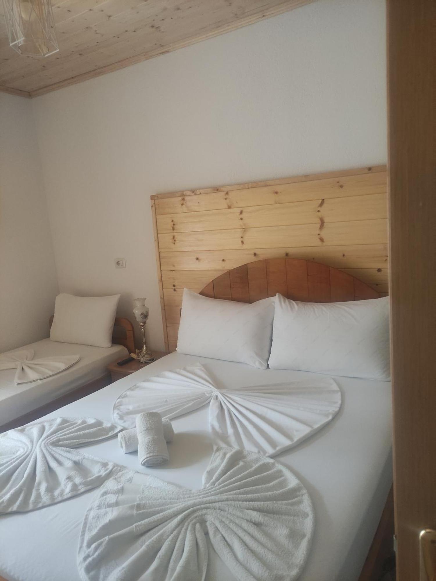 Erda Lakeside Guesthouse Lini Habitación foto